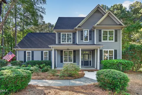 210 Longwood Dr, Youngsville, NC 27596