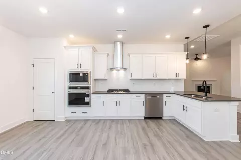 Kitchen - 242 Hidden Pines Dr, Cameron, NC 28326 photo 1 of 2