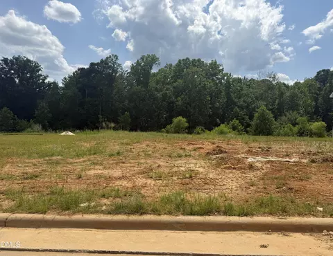 99 High Hampton Way, Fuquay Varina, NC 27526