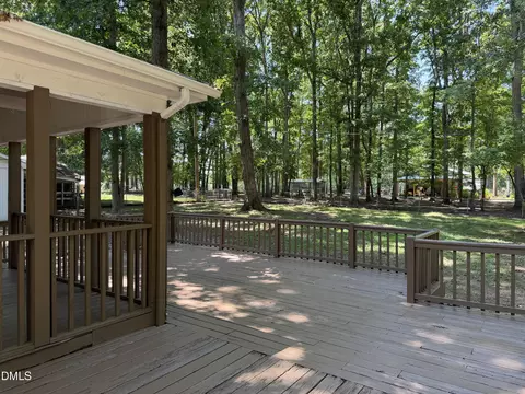 Exterior - 809 Royal Oaks Dr, Durham, NC 27712 photo 6 of 8