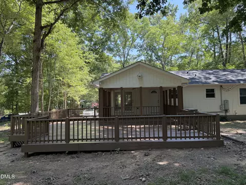 Exterior - 809 Royal Oaks Dr, Durham, NC 27712 photo 5 of 8