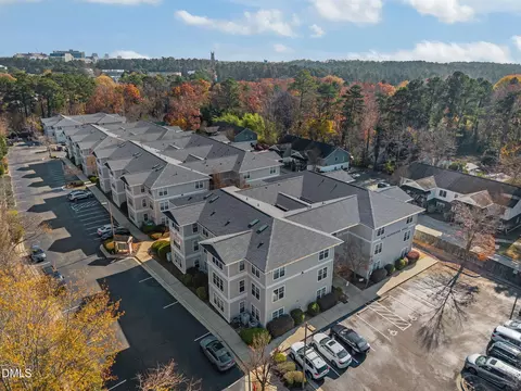 View/Area - 929 Morreene Rd #A23, Durham, NC 27705 photo 10 of 12