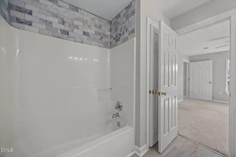 Bath - 929 Morreene Rd #A23, Durham, NC 27705 photo 3 of 4