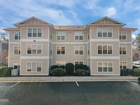 Exterior - 929 Morreene Rd #A23, Durham, NC 27705 photo 6 of 8