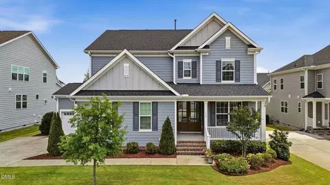 139 Grantham House Way, Apex, NC 27523