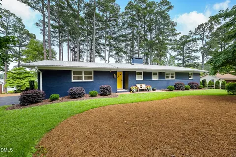 172 Pine Ridge Dr, Whispering Pines, NC 28327