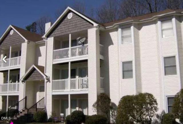 2328 W Vandalia Rd #D, Greensboro, NC 27407