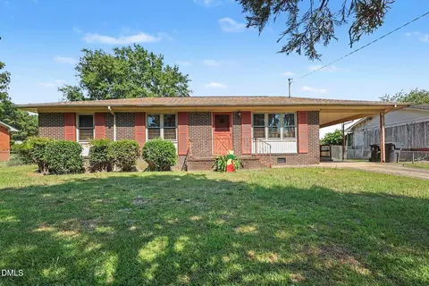 2014 Azalea Dr, Goldsboro, NC 27530