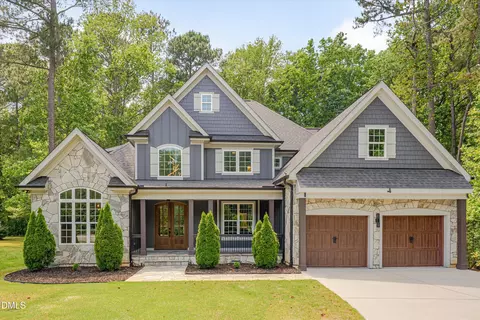 1305 Narron Farm Rd, Zebulon, NC 27597
