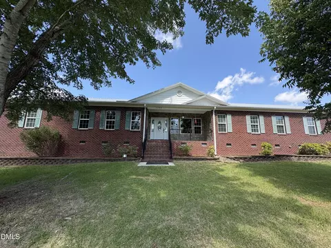 3406 Cemetery Rd, Sanford, NC 27332