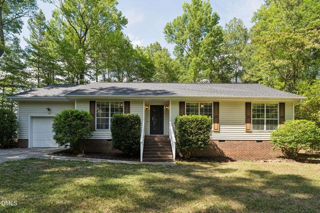 315 Acorn Dr, Sanford, NC 27330