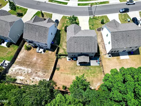 View/Area - 634 Starry Sky Dr, Durham, NC 27703 photo 4 of 6