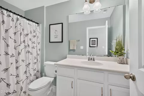 Bath - 634 Starry Sky Dr, Durham, NC 27703 photo 7 of 7