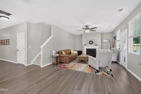 Entry Way - 634 Starry Sky Dr, Durham, NC 27703 photo 5 of 6