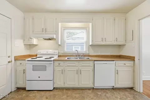 Kitchen - 1711 Forest Rd, Durham, NC 27705 photo 1 of 3