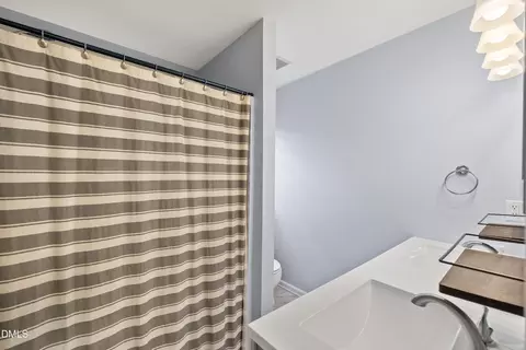 Bath - 6 Coriander Ct, Durham, NC 27713 photo 3 of 4