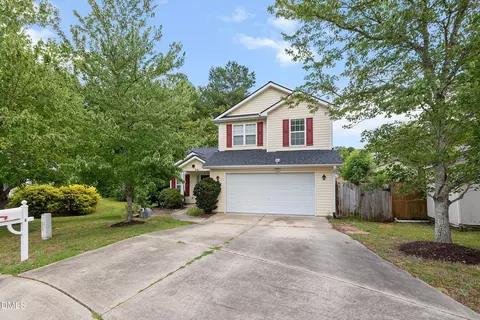 Exterior - 6 Coriander Ct, Durham, NC 27713 photo 3 of 8