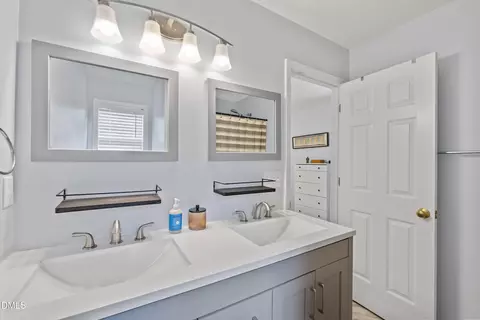 Bath - 6 Coriander Ct, Durham, NC 27713 photo 4 of 4