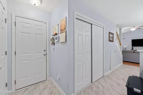 Entry Way - 6 Coriander Ct, Durham, NC 27713 photo 3 of 3