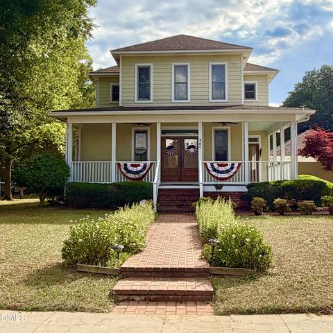 207 N Hopkins Ave, Spring Hope, NC 27882