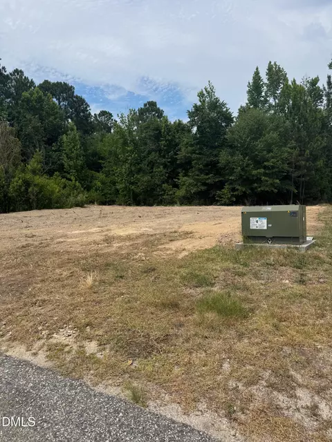 154 Declaration Dr, Cameron, NC 28326 photo 4