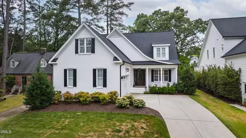 911 Canterbury Rd, Raleigh, NC 27607