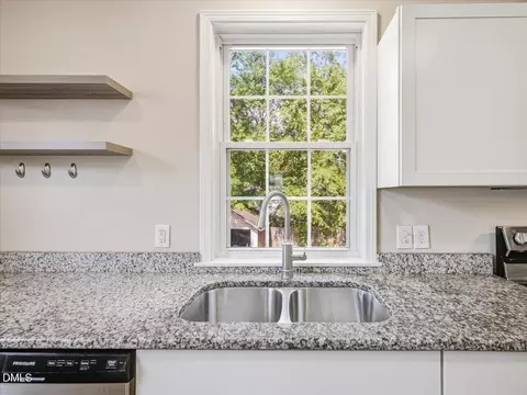 Kitchen - 1107 Park Ave, Durham, NC 27701 photo 4 of 5