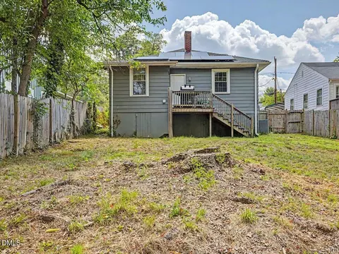 Exterior - 1107 Park Ave, Durham, NC 27701 photo 6 of 8
