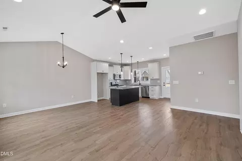 934 Micro Rd W, Selma, NC 27576 photo 17