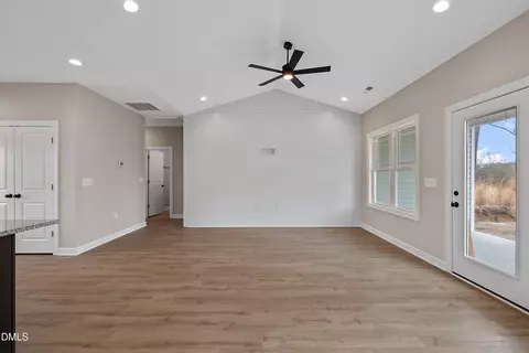 934 Micro Rd W, Selma, NC 27576 photo 13