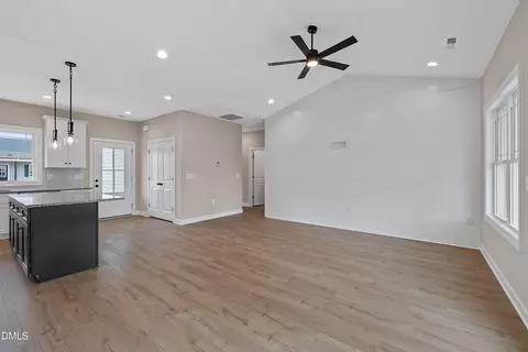 934 Micro Rd W, Selma, NC 27576 photo 14