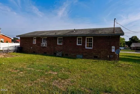 Exterior - 205 W B St, Erwin, NC 28339 photo 1 of 1