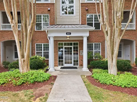 8041 Allyns Landing Way, Raleigh, NC 27615