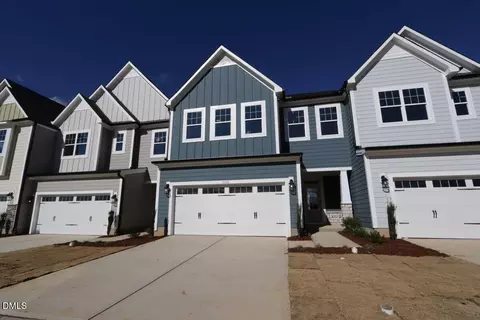 3138 Cathedral Comb Dr #241, Apex, NC 27502