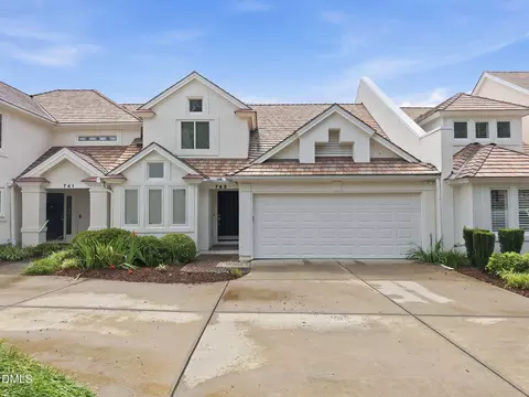 743 Crabtree Crossing Pkwy, Cary, NC 27513