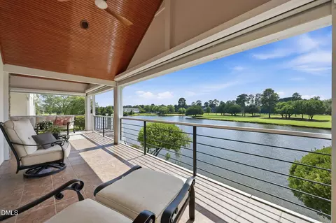 743 Crabtree Crossing Pkwy, Cary, NC 27513
