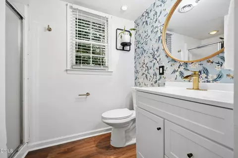 Bath - 103 Hadley Ln, Durham, NC 27713 photo 1 of 3