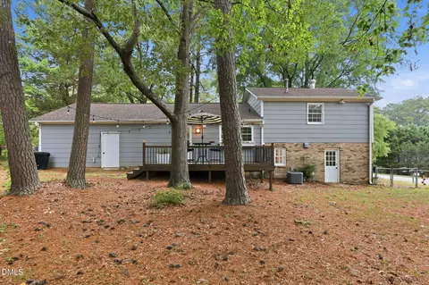 Exterior - 103 Hadley Ln, Durham, NC 27713 photo 10 of 13