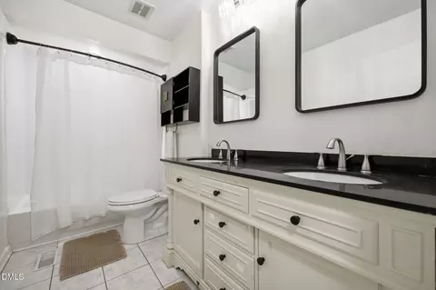 Bath - 103 Hadley Ln, Durham, NC 27713 photo 3 of 3