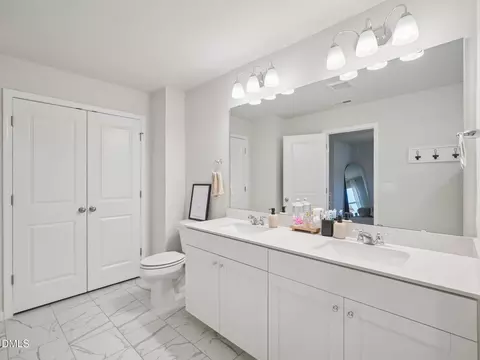 Bath - 152 Lennei Ln, Garner, NC 27529 photo 3 of 6