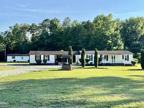 862 Ephesus Church Rd, Semora, NC 27343