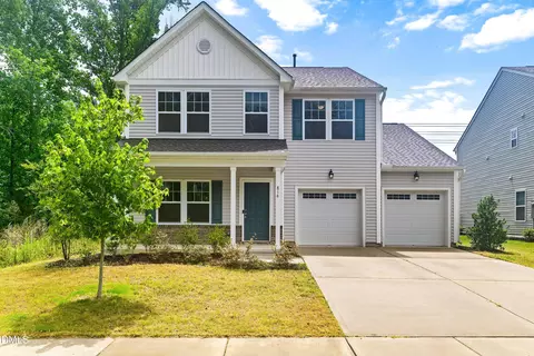 816 Atlantis St, Fuquay Varina, NC 27526