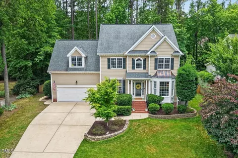 305 Briardale Ave, Cary, NC 27519