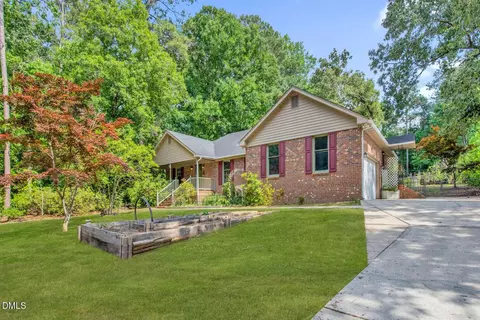 4014 Arcadia Ct, Fayetteville, NC 28311