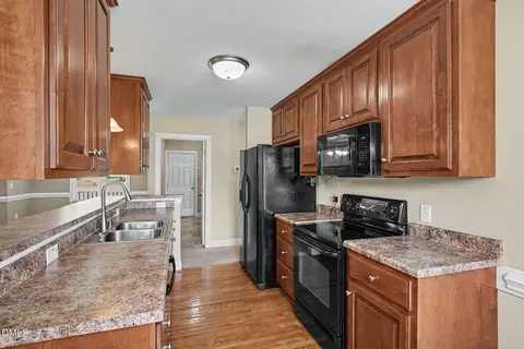 Kitchen - 51 Jetherage Dr, Willow Spring, NC 27592 photo 2 of 2