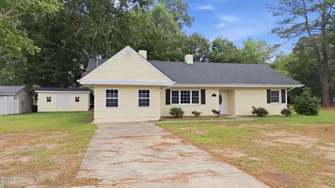 6640 Williams St, Bailey, NC 27807 photo 2