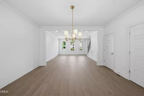 Dining - 401 Brooks Ave, Raleigh, NC 27607 photo 1 of 1