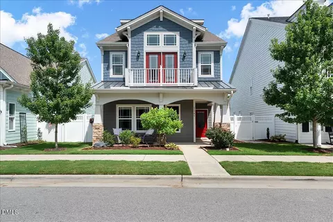 1145 Gloriosa St, Apex, NC 27523