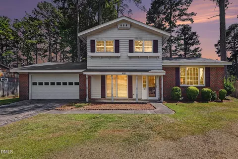 408 Pecan Dr, Selma, NC 27576