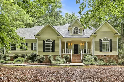 6304 Hilbert Ridge Dr, Holly Springs, NC 27540